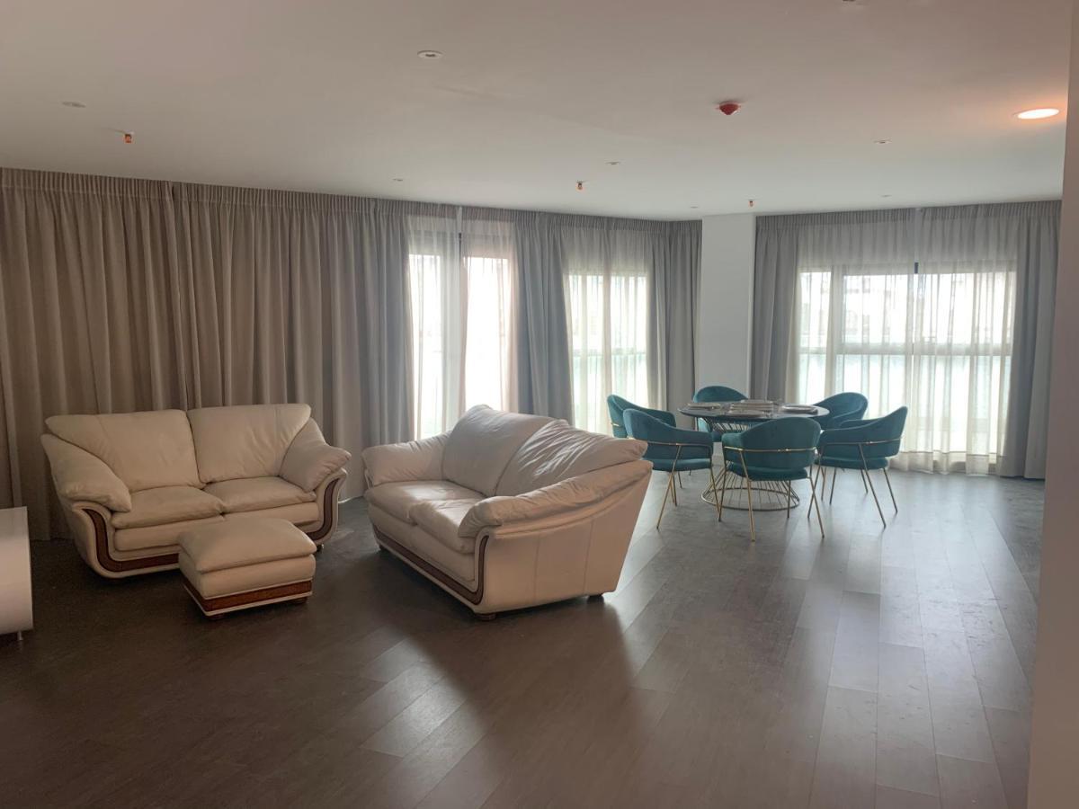 Espectacular Atico En Pleno De Centro De Cordoba Apartment Exterior photo